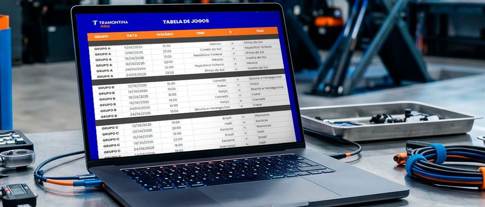 Tabela interativa de jogos da Copa do Mundo na Landing Page da Tramontina PRO.